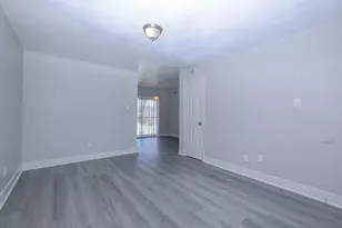 9834 Denning Dr, Houston, TX 77078 - Photo 7