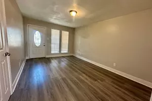 9834 Denning Dr, Houston, TX 77078 - Photo 5