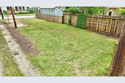238 W 16th Street, Houston, TX 77008 - Photo 5