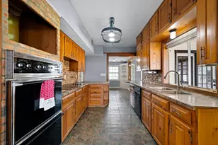 1008 Heights St, El Campo, TX 77437 - Photo 9