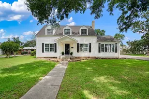 1008 Heights Ave, El Campo, TX 77437 - Photo 5