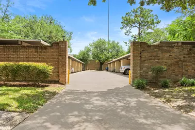 12907 Trail Hollow Drive #2907, Houston, TX 77079 - Photo 43