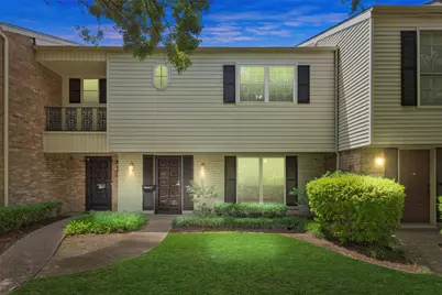 12907 Trail Hollow Drive #2907, Houston, TX 77079 - Photo 3