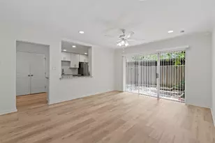12907 Trail Hollow Dr, Houston, TX 77079 - Photo 15