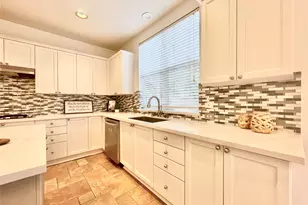 11 Dalea Pl, The Woodlands, TX 77382 - Photo 19