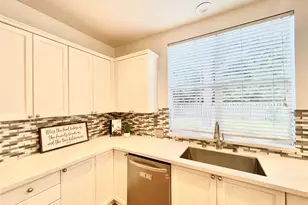 11 Dalea Pl, The Woodlands, TX 77382 - Photo 21