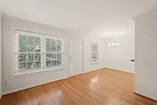 3224 Timmons Ln, Houston, TX 77027 - Photo 1