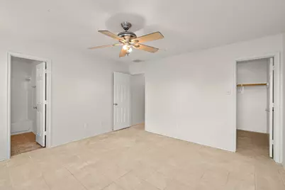 12207 Windsor Bay Court, Tomball, TX 77375 - Photo 9