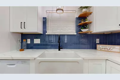 415 Clay, Richmond, TX 77469 - Photo 9