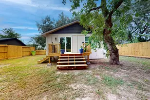 415 Clay, Richmond, TX 77469 - Photo 33