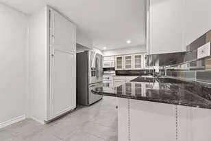3003 Topham, Houston, TX 77018 - Photo 5