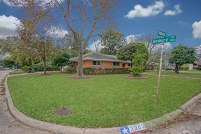3003 Topham, Houston, TX 77018 - Photo 3