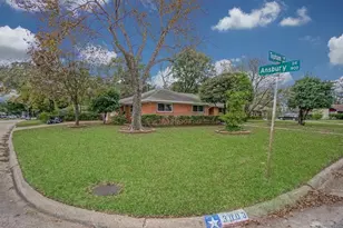 3003 Topham, Houston, TX 77018 - Photo 3