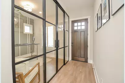 2505 Swang Place, Houston, TX 77008 - Photo 5