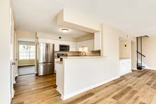 1920 Back Bay Dr, Galveston, TX 77551 - Photo 9