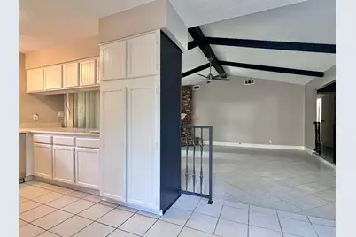 2107 W Lacey Oak Circle, The Woodlands, TX 77380 - Photo 13