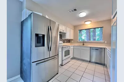 2107 W Lacey Oak Circle, The Woodlands, TX 77380 - Photo 15