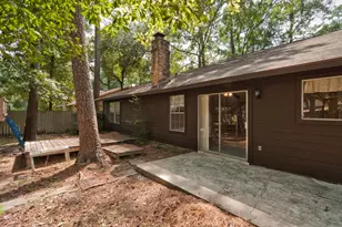 2107 W Lacey Oak Cir, The Woodlands, TX 77380 - Photo 7