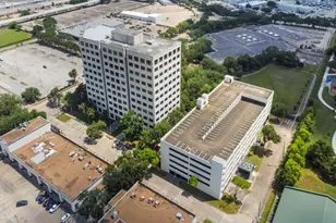 9800 Centre Pkwy, Houston, TX 77036 - Photo 17