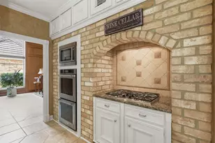 9414 Windrush Dr, Spring, TX 77379 - Photo 15