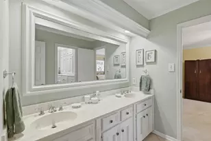 9414 Windrush Dr, Spring, TX 77379 - Photo 27