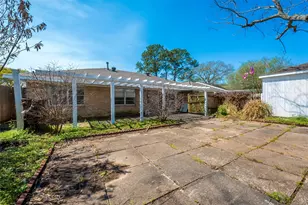 5118 Sanford Rd, Houston, TX 77035 - Photo 17