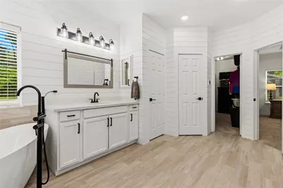 9703 Crestwater Circle, Magnolia, TX 77354 - Photo 19