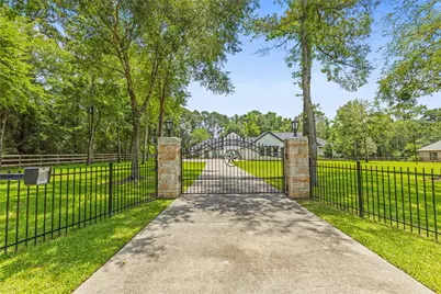 9703 Crestwater Circle, Magnolia, TX 77354 - Photo 1