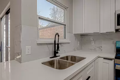 12802 Sunset Dune Drive, Houston, TX 77082 - Photo 13
