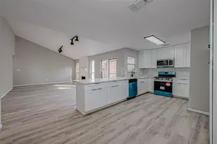 12802 Sunset Dune Dr, Houston, TX 77082 - Photo 15