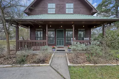 41 Hunters Creek Drive, Huntsville, TX 77340 - Photo 1