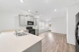 19114 Sangro Dr, New Caney, TX 77357 - Photo 11