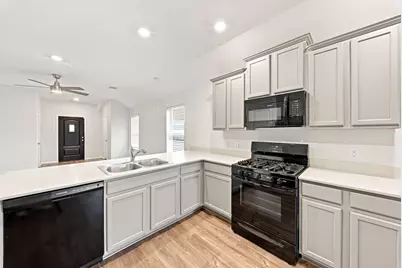 19114 Sangro Drive, New Caney, TX 77357 - Photo 9