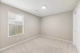 9966 Chimney Swift Ln, Conroe, TX 77385 - Photo 15