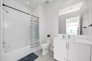 4521 San Felipe St, Houston, TX 77027 - Photo 25