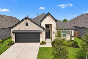 3126 Emerald Hls Dr, Angleton, TX 77515 - Photo 1