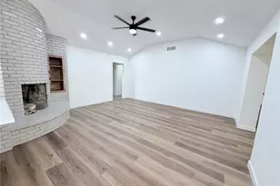 1119 Cottage Oak Ln, Houston, TX 77091 - Photo 9