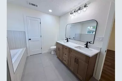 1119 Cottage Oak Lane, Houston, TX 77091 - Photo 21