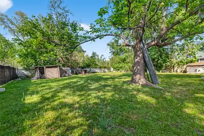 968 Garapan Street, Houston, TX 77091 - Photo 35