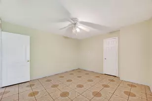 968 Garapan St, Houston, TX 77091 - Photo 23
