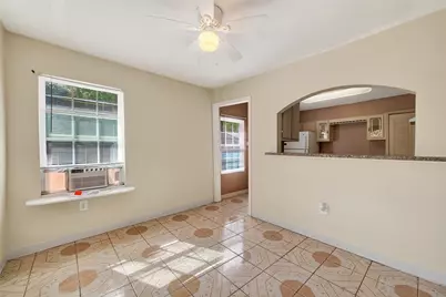 968 Garapan Street, Houston, TX 77091 - Photo 9