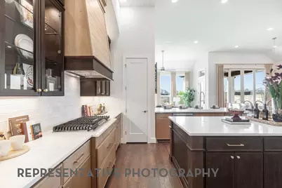 8106 Prairie Docks Court, Katy, TX 77493 - Photo 5