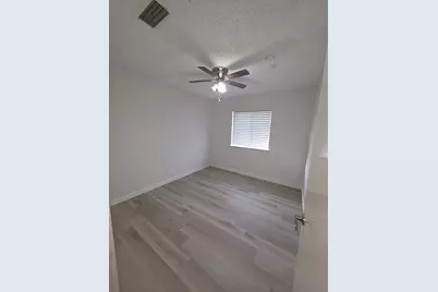 16214 Sierra Grande Drive, Houston, TX 77083 - Photo 11