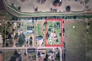 318 County Rd 296D, Alvin, TX 77511 - Photo 21
