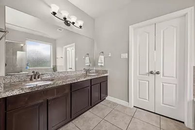 9110 Hollowcreek Point Lane, Cypress, TX 77433 - Photo 23