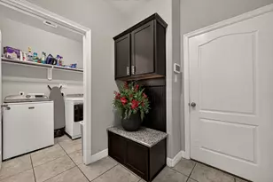 9110 Hollowcreek Pt Ln, Cypress, TX 77433 - Photo 15