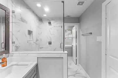 11207 Wood Lodge Drive, Houston, TX 77077 - Photo 19