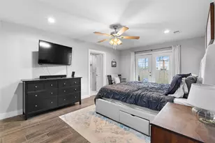 11207 Wood Lodge Dr, Houston, TX 77077 - Photo 17