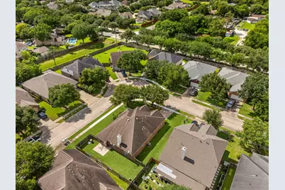 13935 Charterhouse Way, Sugar Land, TX 77498 - Photo 45