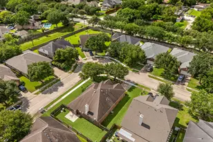 13935 Charterhouse Way, Sugar Land, TX 77498 - Photo 45